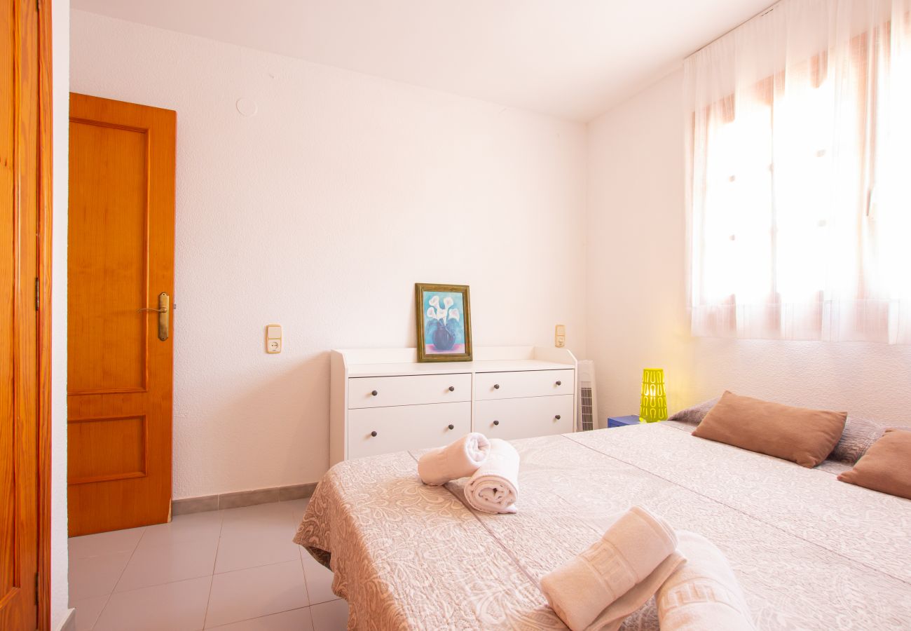 Apartment in Cullera - 3 bedroom apartment in Cap Blanc with sea views