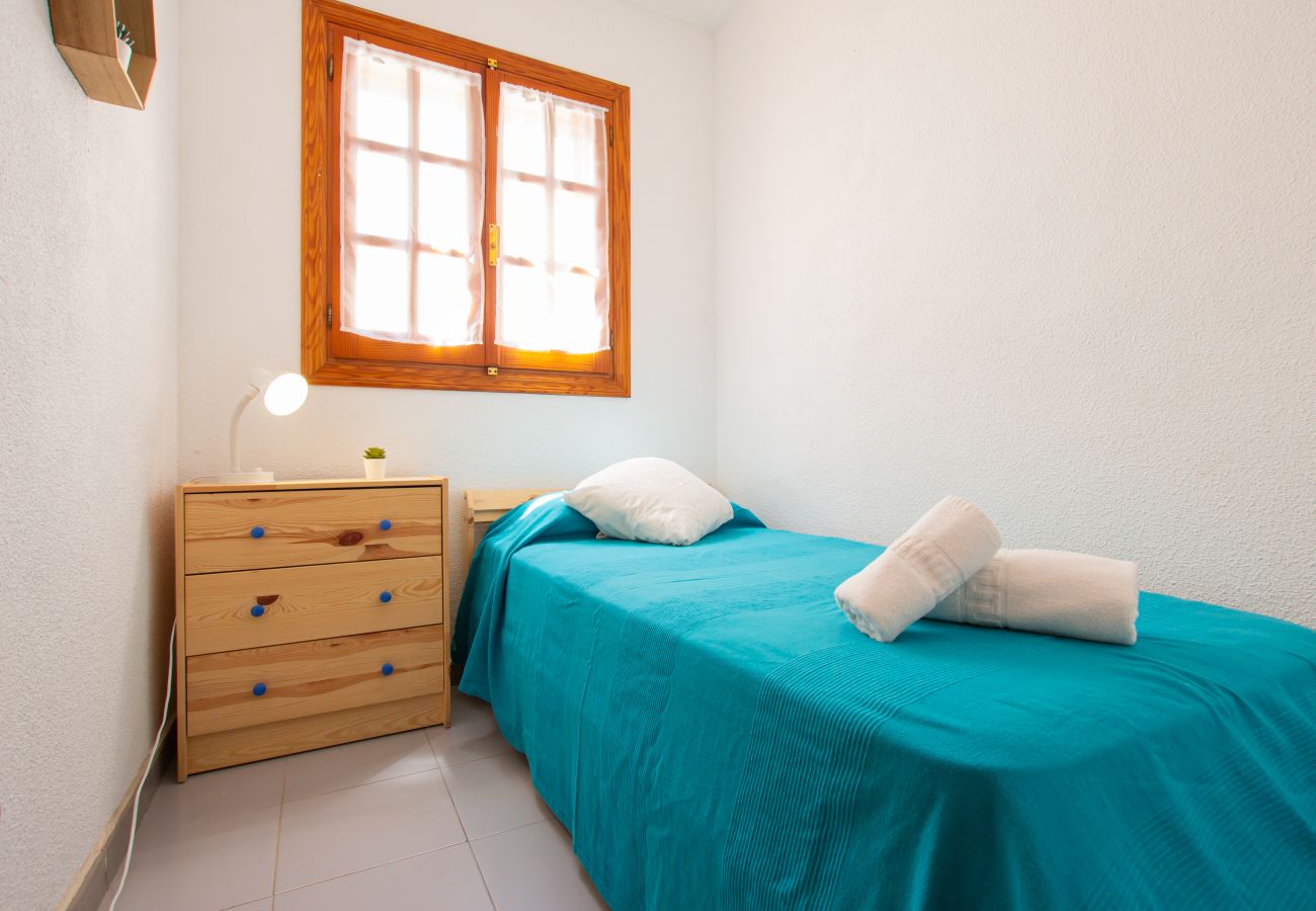 Apartment in Cullera - 3 bedroom apartment in Cap Blanc with sea views
