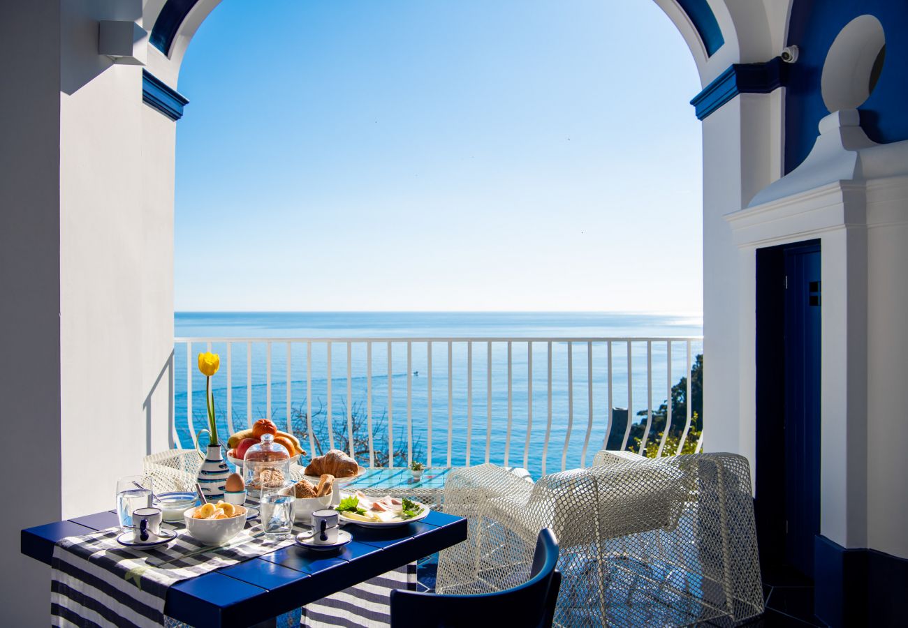 Villa in Positano - Villa Lepanto - Stunning view of Positano 