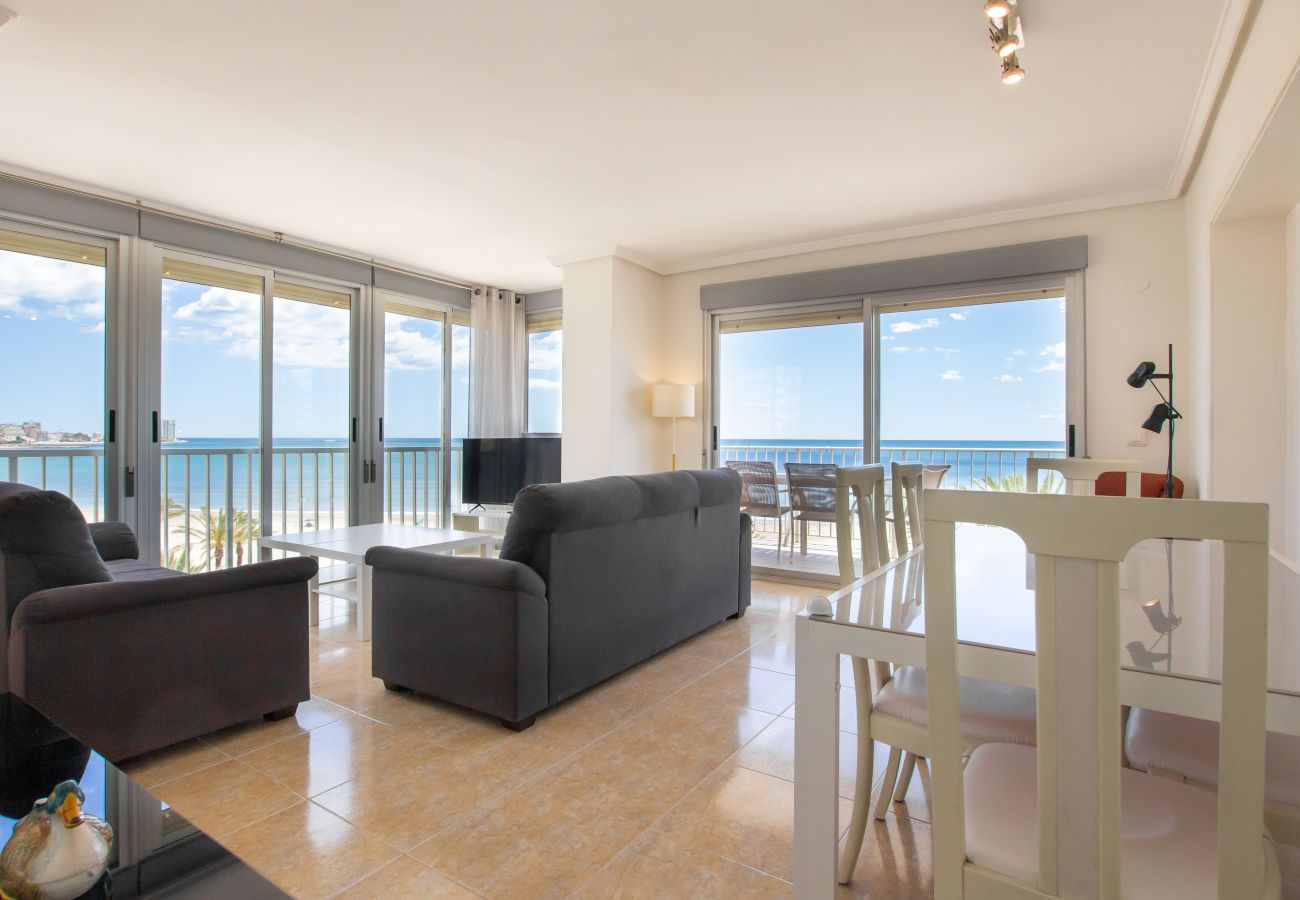 Apartment in Cullera - Beautiful apartment on the beachfront