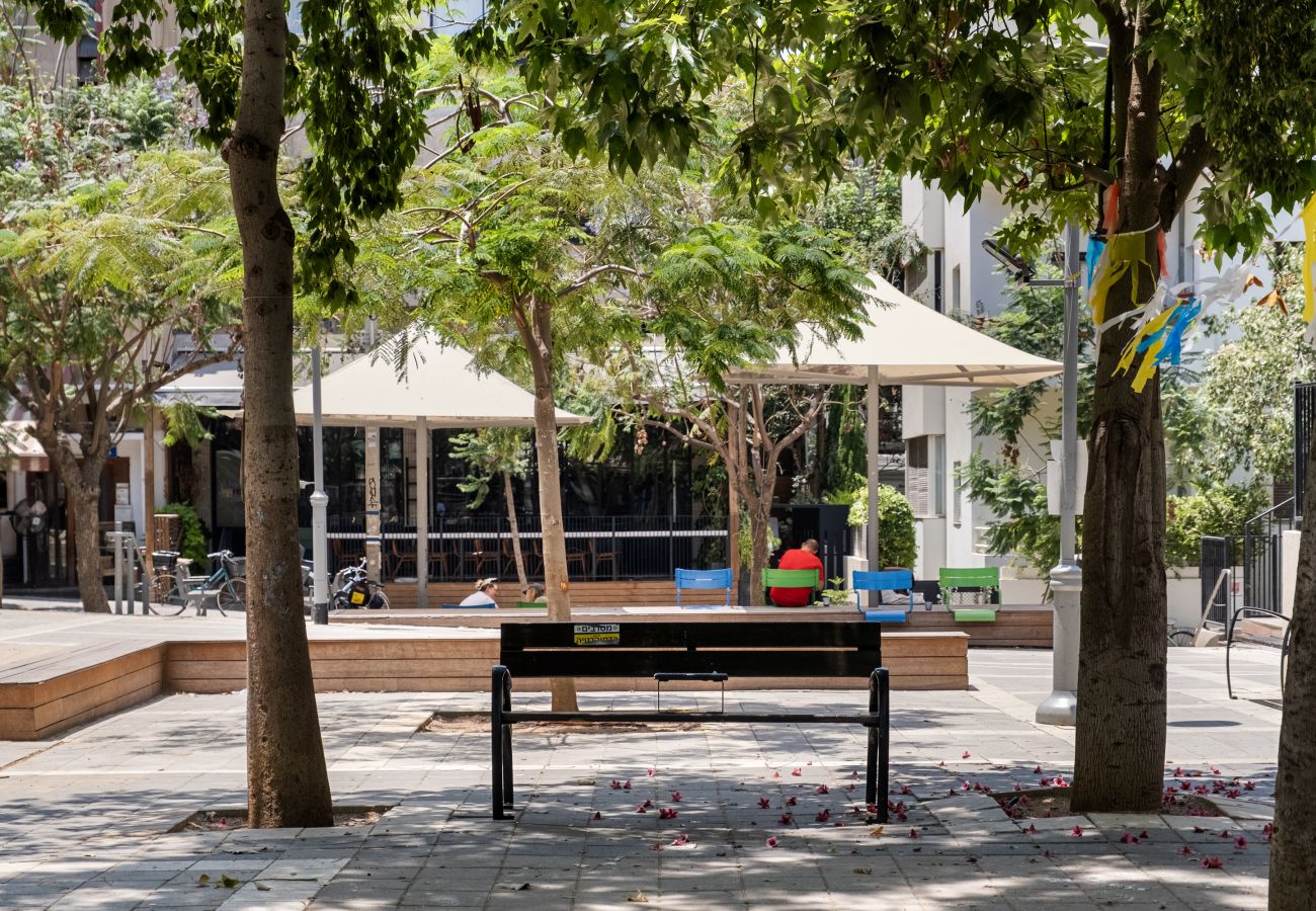 Apartment in Tel Aviv - Jaffa - Trendy Apt & Balcony on Sheinkin Street by FeelHome