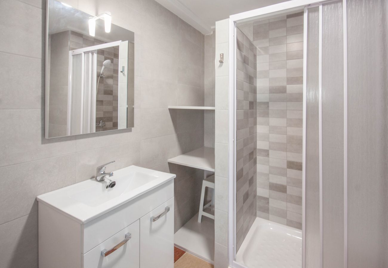 Apartment in Cullera - 2-bedroom apartment with sea views