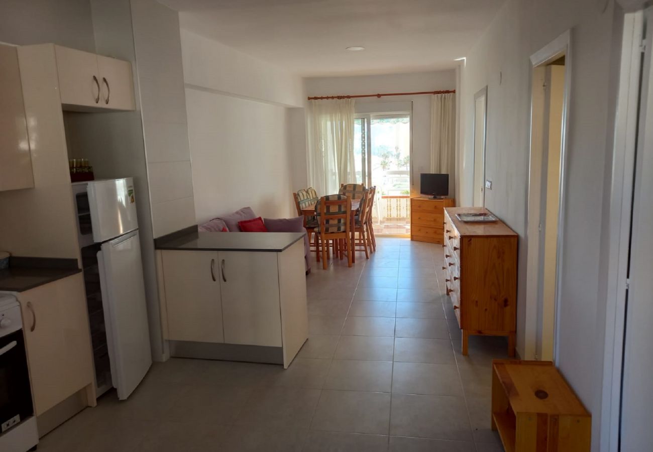 Apartment in Cullera - 2-bedroom apartment with sea views