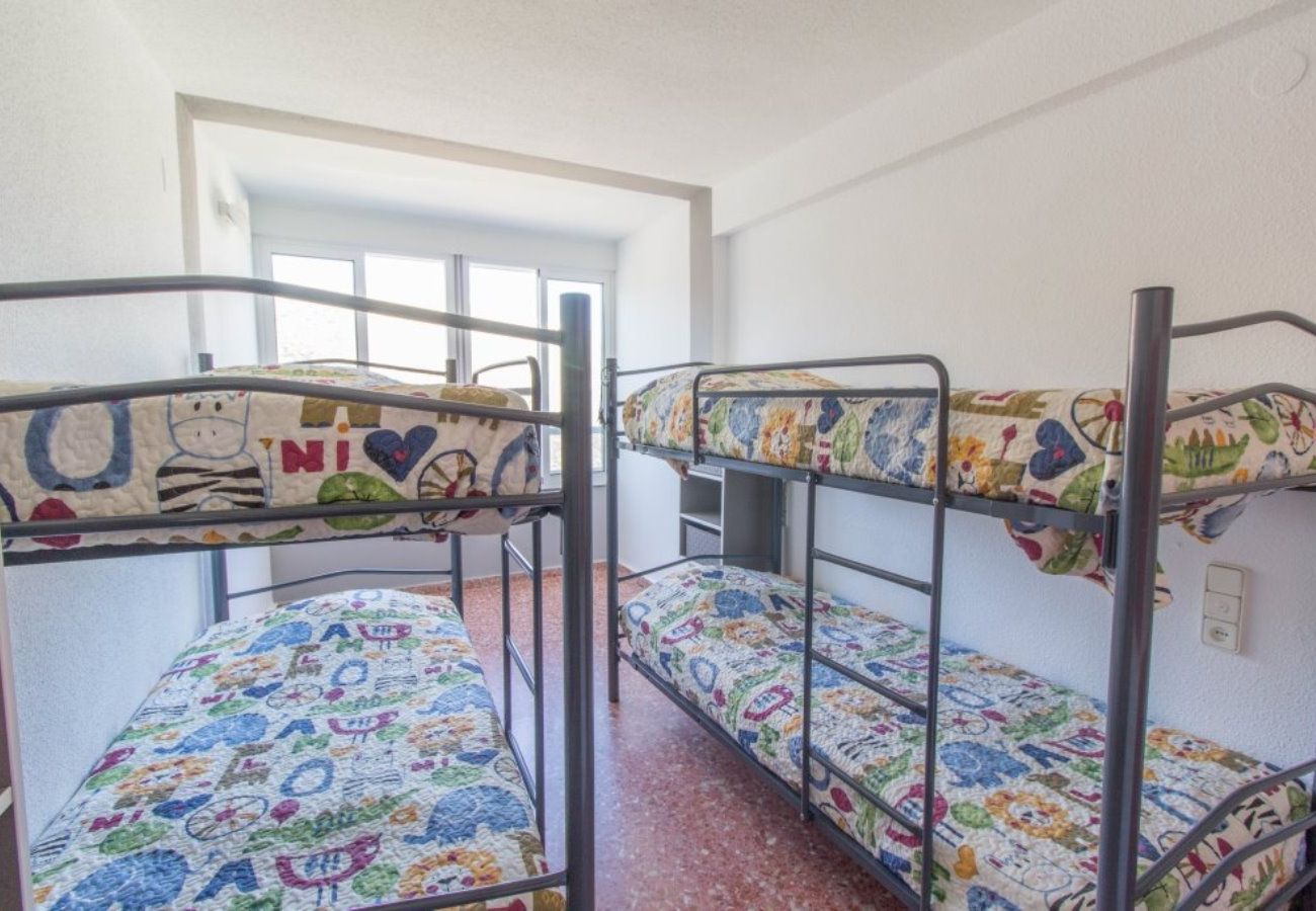 Apartment in Cullera - 2 bedroom apartment with sea views