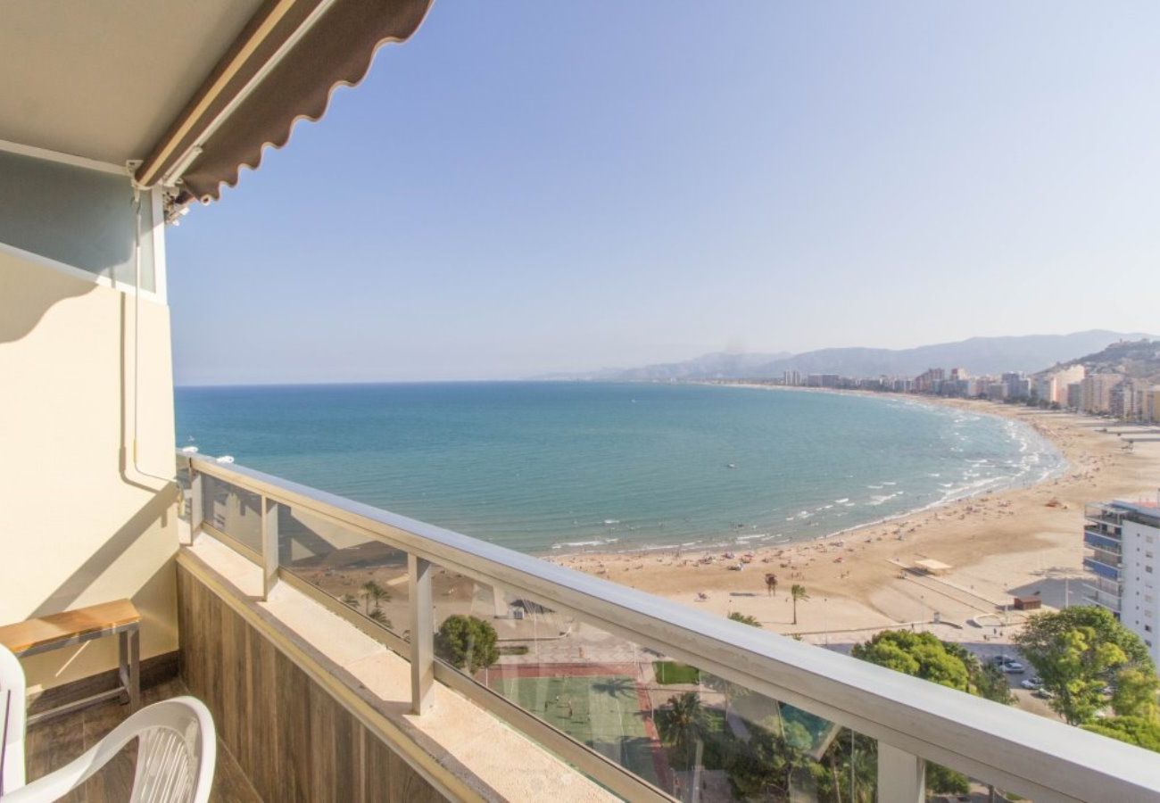 Apartment in Cullera - 2 bedroom apartment with sea views