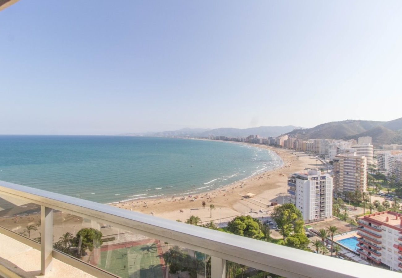 Apartment in Cullera - 2 bedroom apartment with sea views