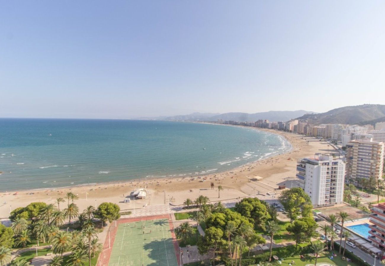 Apartment in Cullera - 2 bedroom apartment with sea views