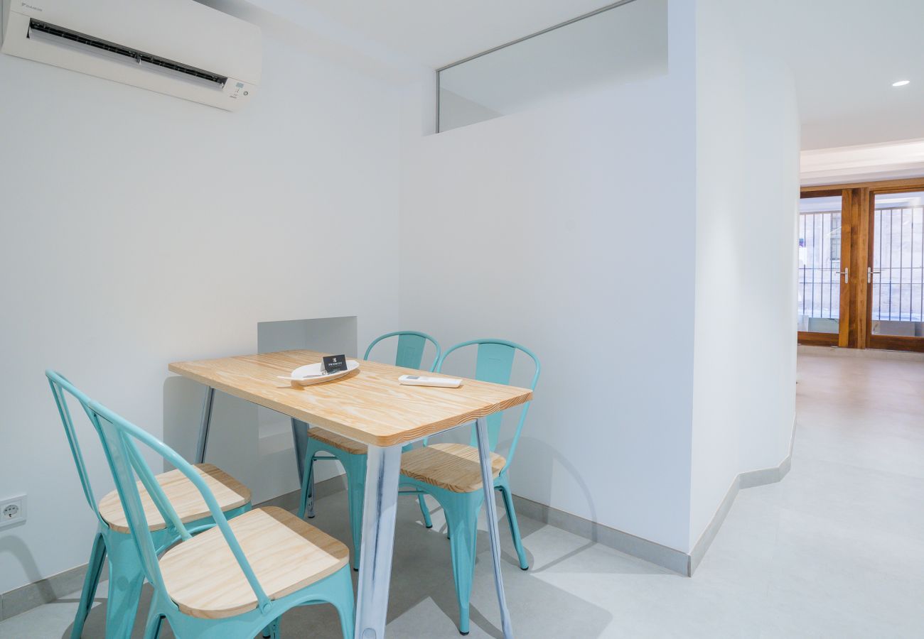 Apartment in Palma de Mallorca - URBAN SUITES GALLERY PALMA APARTMENT by Priority Villas
