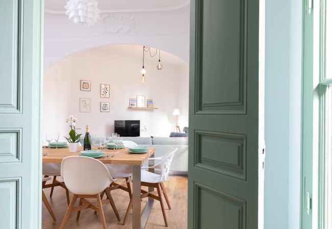 Apartment in Barcelona - MODERNIST FAMILY BARCELONA APARTMENT  Apartment in Barcelona - MODERNIST FAMILY BARCELONA APARTMENT