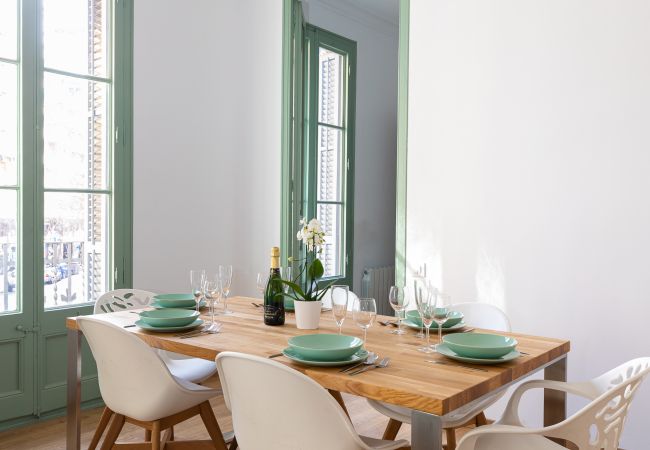 Apartment in Barcelona - MODERNIST FAMILY BARCELONA APARTMENT  Apartment in Barcelona - MODERNIST FAMILY BARCELONA APARTMENT