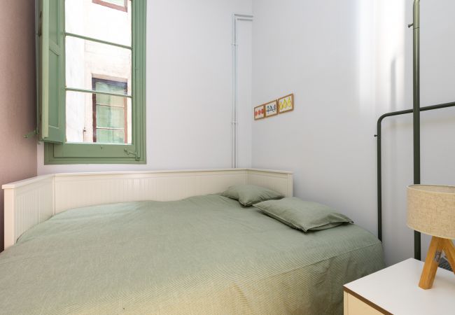 Apartment in Barcelona - MODERNIST FAMILY BARCELONA APARTMENT  Apartment in Barcelona - MODERNIST FAMILY BARCELONA APARTMENT