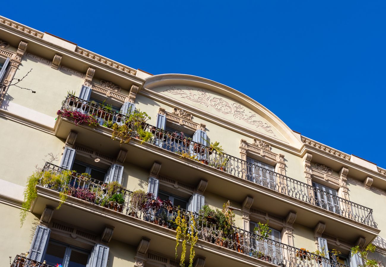 Apartment balcony Barcelona vacation