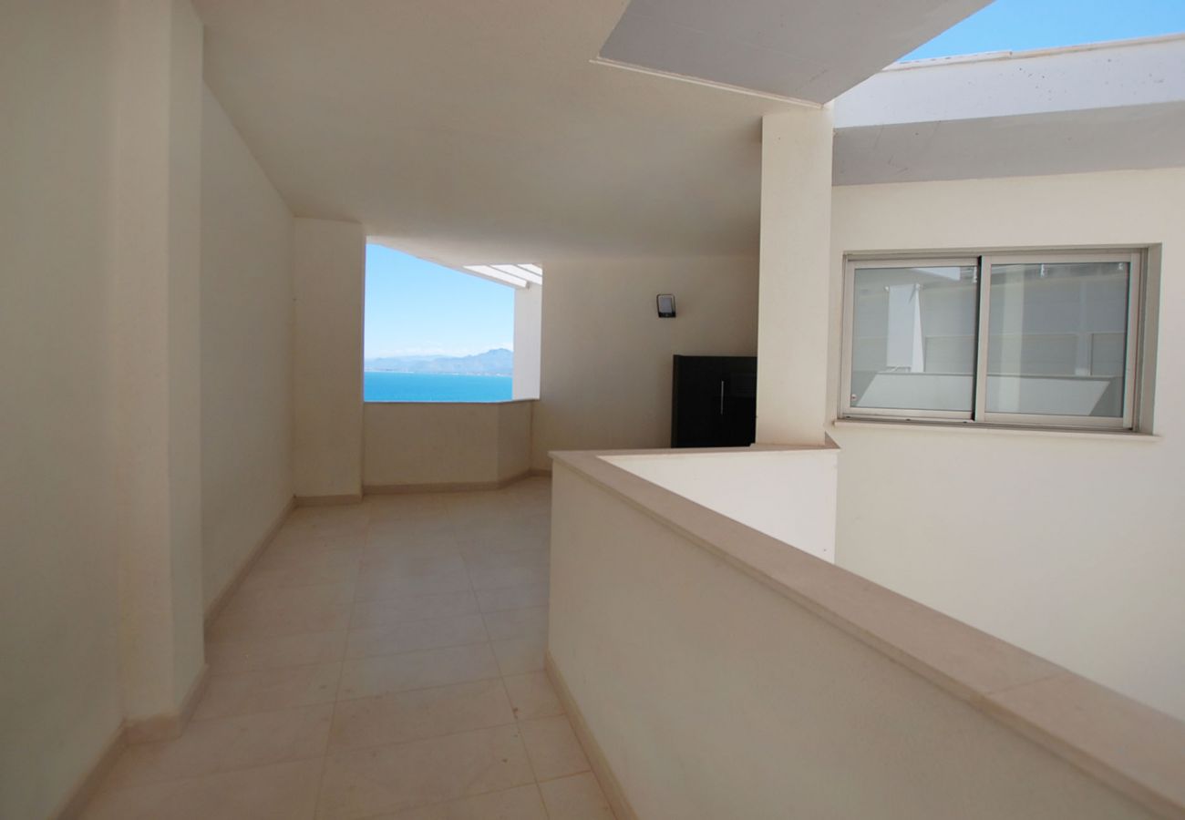 Chalet in Cullera - Villa by the sea with private pool