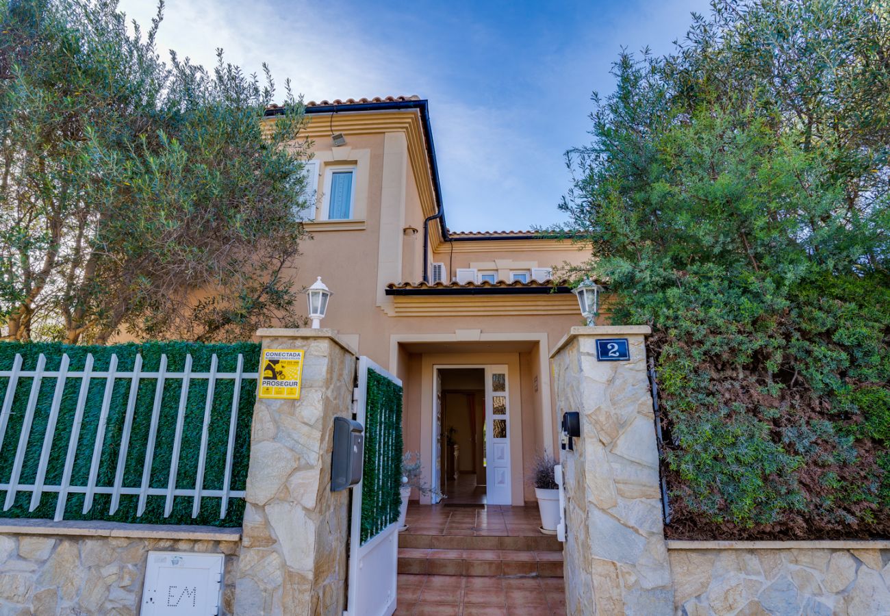 Villa in Alcudia -  VILLA LAGO - ARAN BERNA