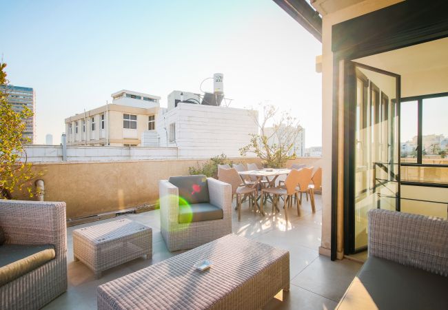 Apartment in Tel Aviv - Jaffa - 4BR Chic Duplex Penthouse with Terrace by FeelHome