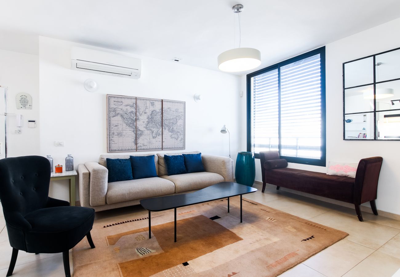 Apartment in Tel Aviv - Jaffa - Central 4 BR Duplex Penthouse