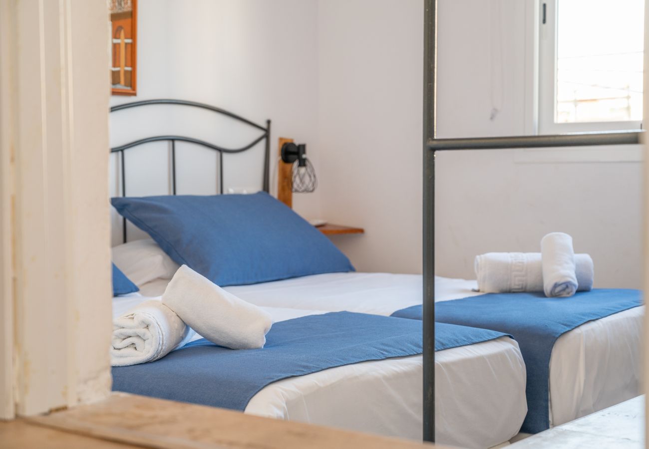 Apartment in Palma de Mallorca -  HOLIDAY PALMA TERRACE APARTMENT