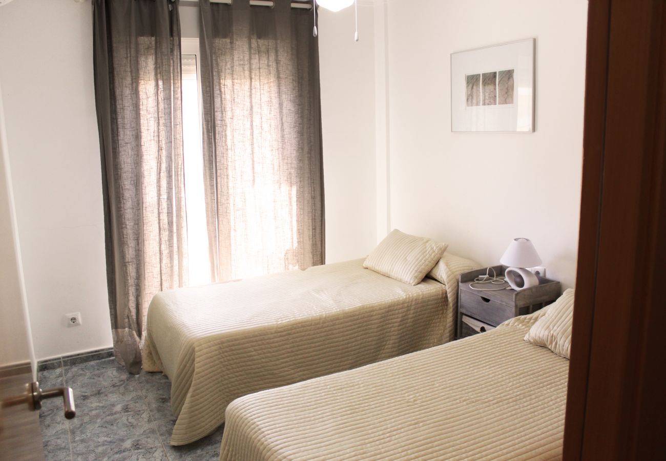 Apartment in Denia - MARINA BLAU- 2D-5C VYB (lM -058)
