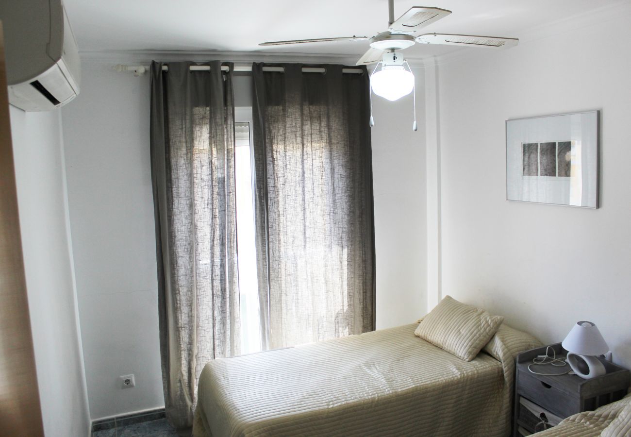 Apartment in Denia - MARINA BLAU- 2D-5C VYB (lM -058)