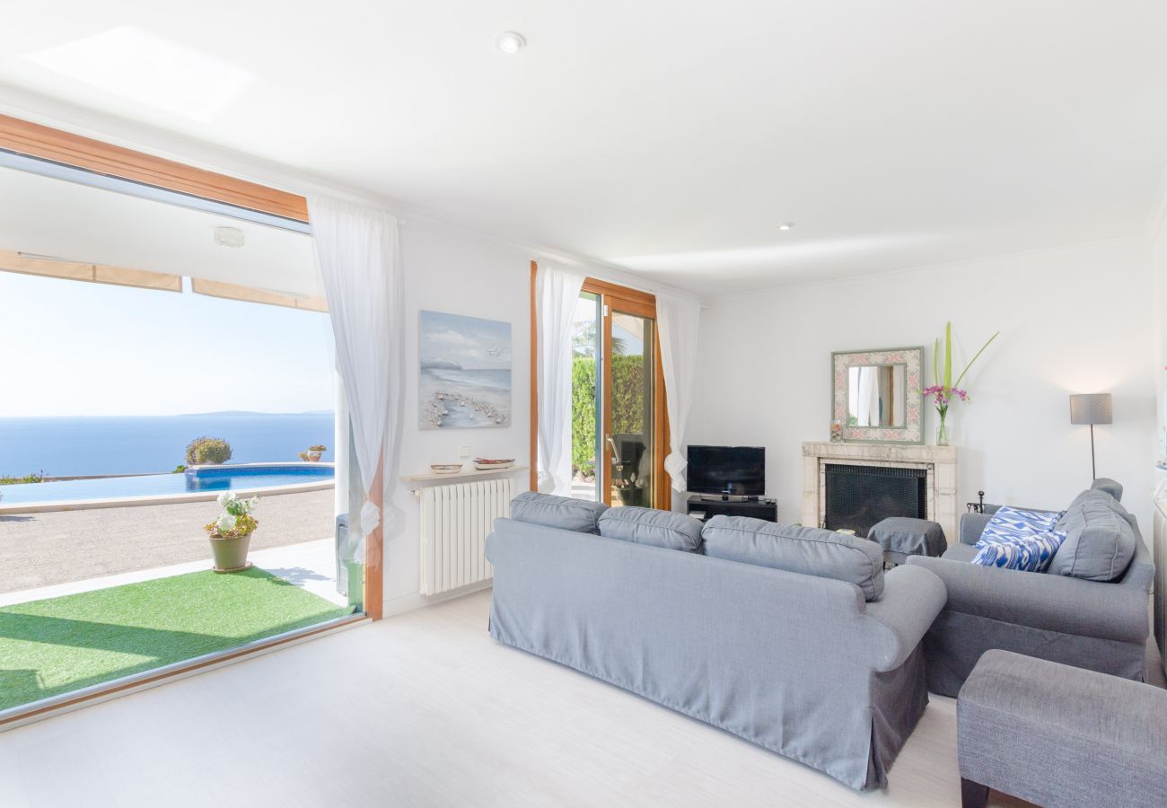 Villa in Llucmajor - YourHouse Somni, sea-view villa in Majorca South