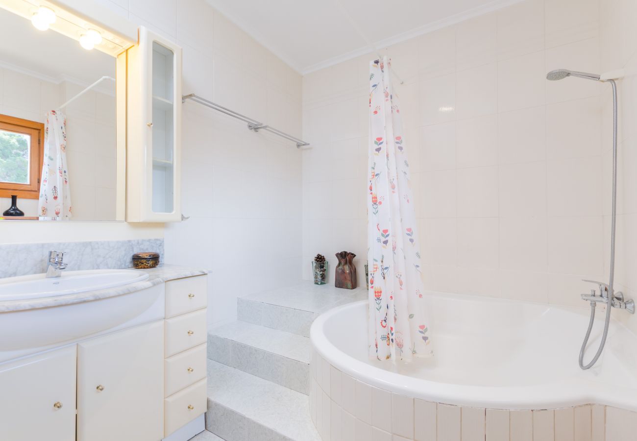 Villa in Llucmajor - YourHouse Somni, sea-view villa in Majorca South