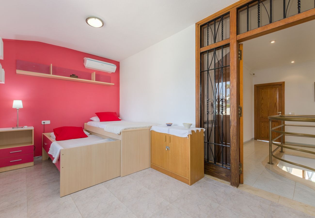 Villa in Llucmajor - YourHouse Somni, sea-view villa in Majorca South