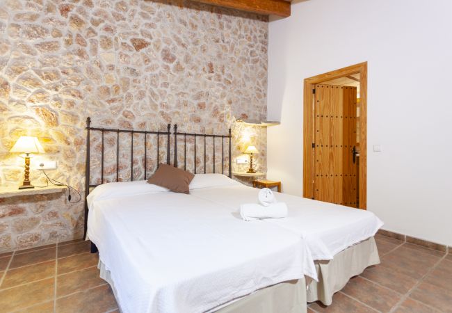 Country house in Sa Pobla - YourHouse Son Gallina Villa with private pool Country house in Sa Pobla - YourHouse Son Gallina Villa with private pool