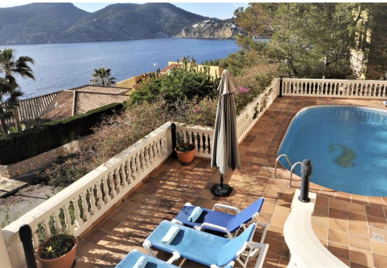 Villa Mallorca rent pool sea views