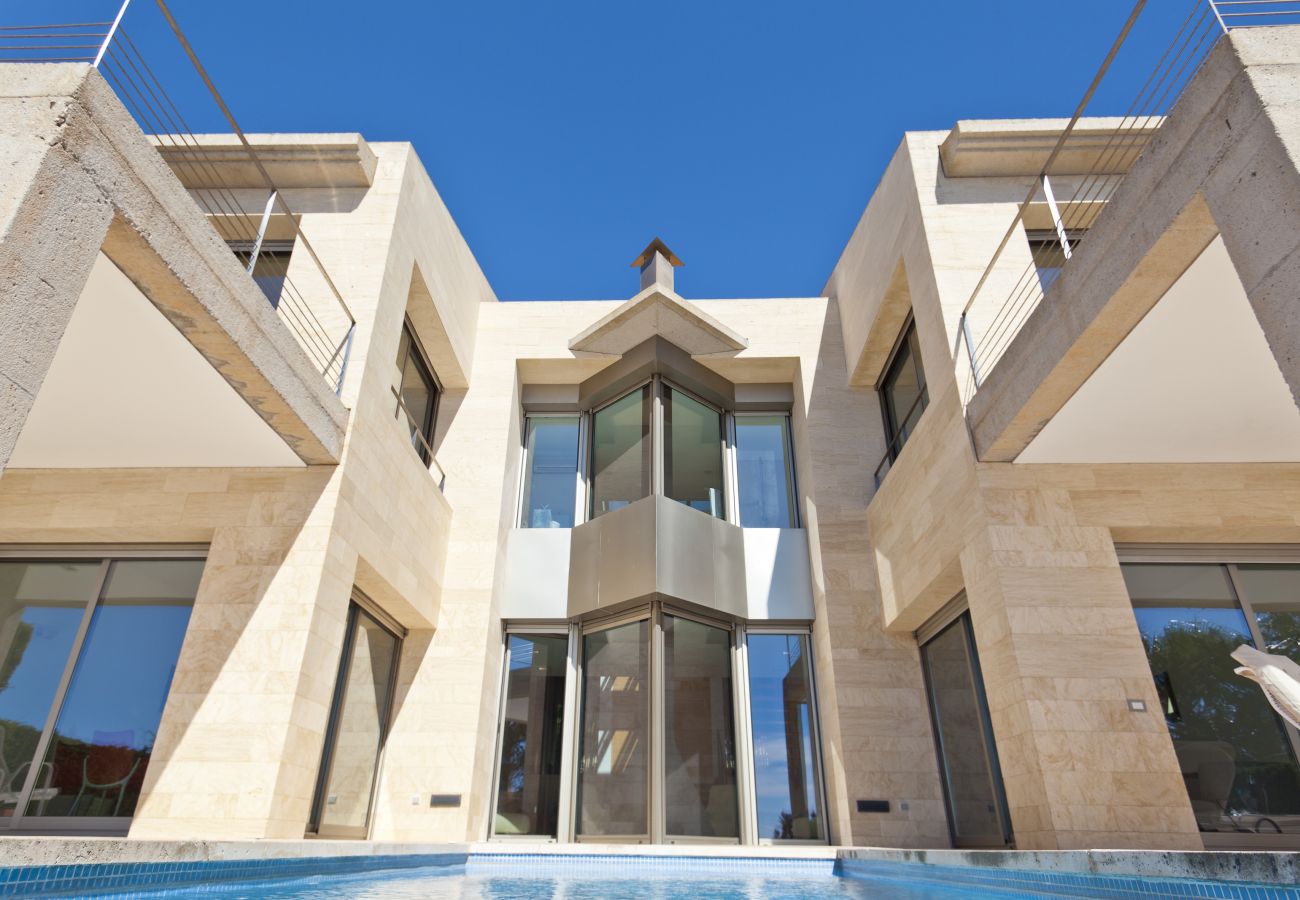 Villa in Llucmajor - Herce Property - Minimalist & Mediterranean