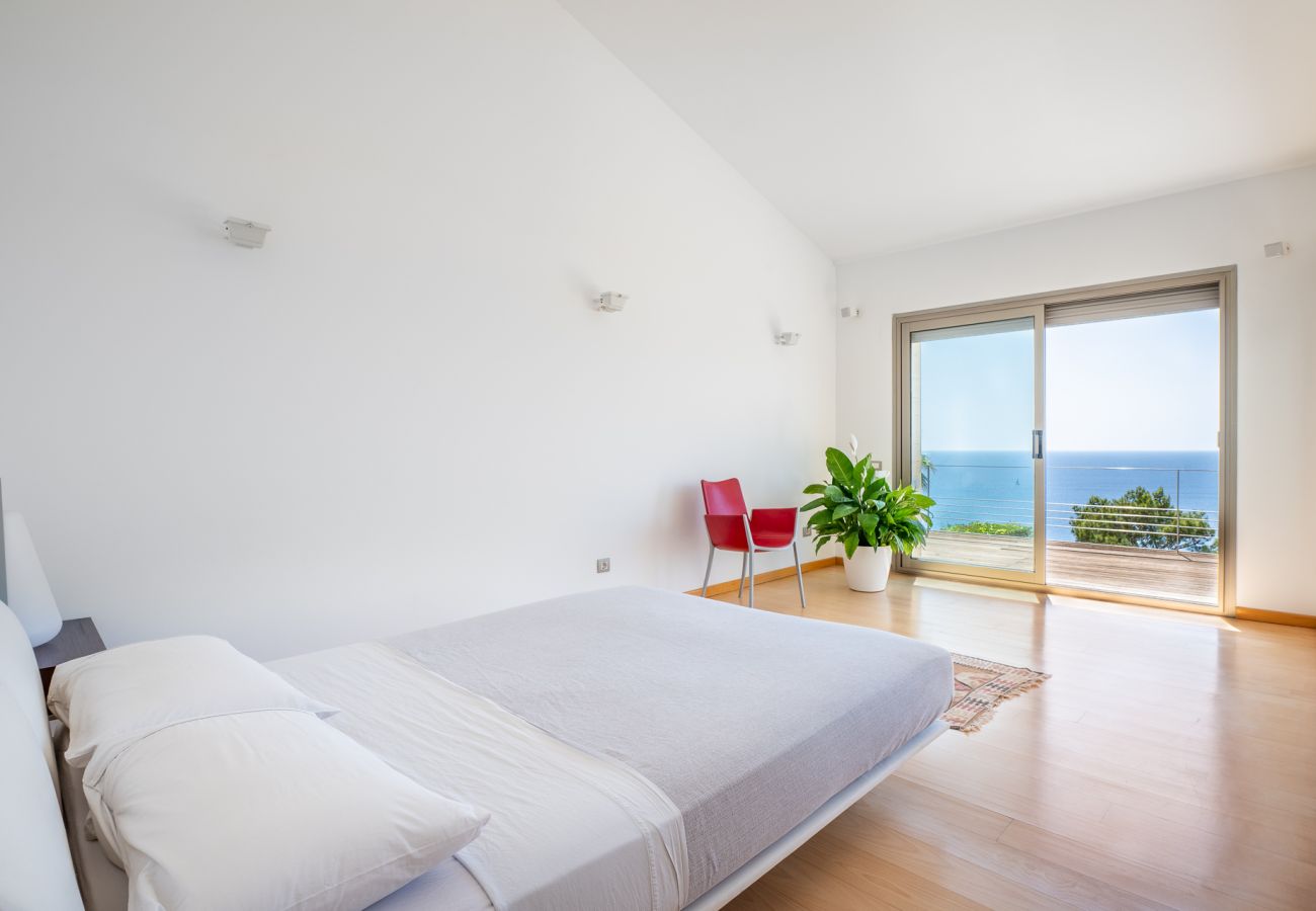 Villa in Llucmajor - Herce Property - Minimalist & Mediterranean