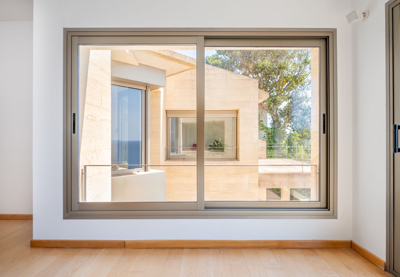 Villa in Llucmajor - Herce Property - Minimalist & Mediterranean