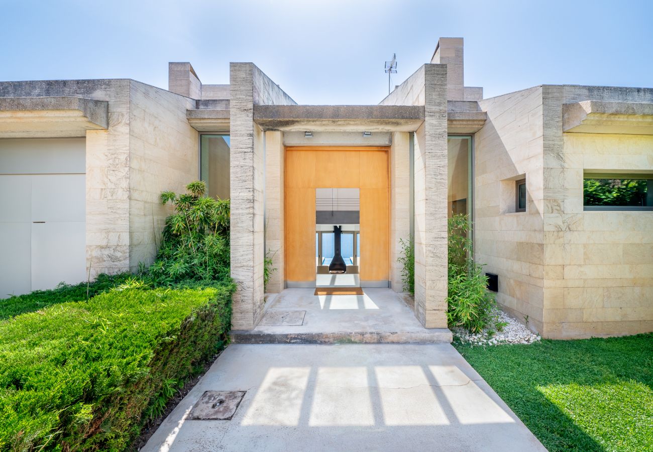Villa in Llucmajor - Herce Property - Minimalist & Mediterranean