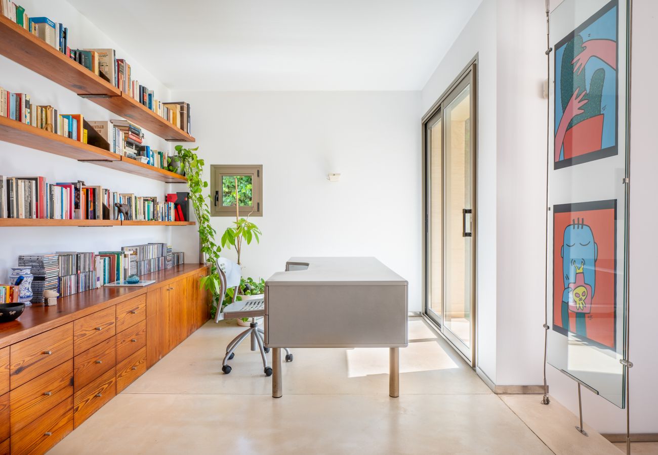 Villa in Llucmajor - Herce Property - Minimalist & Mediterranean