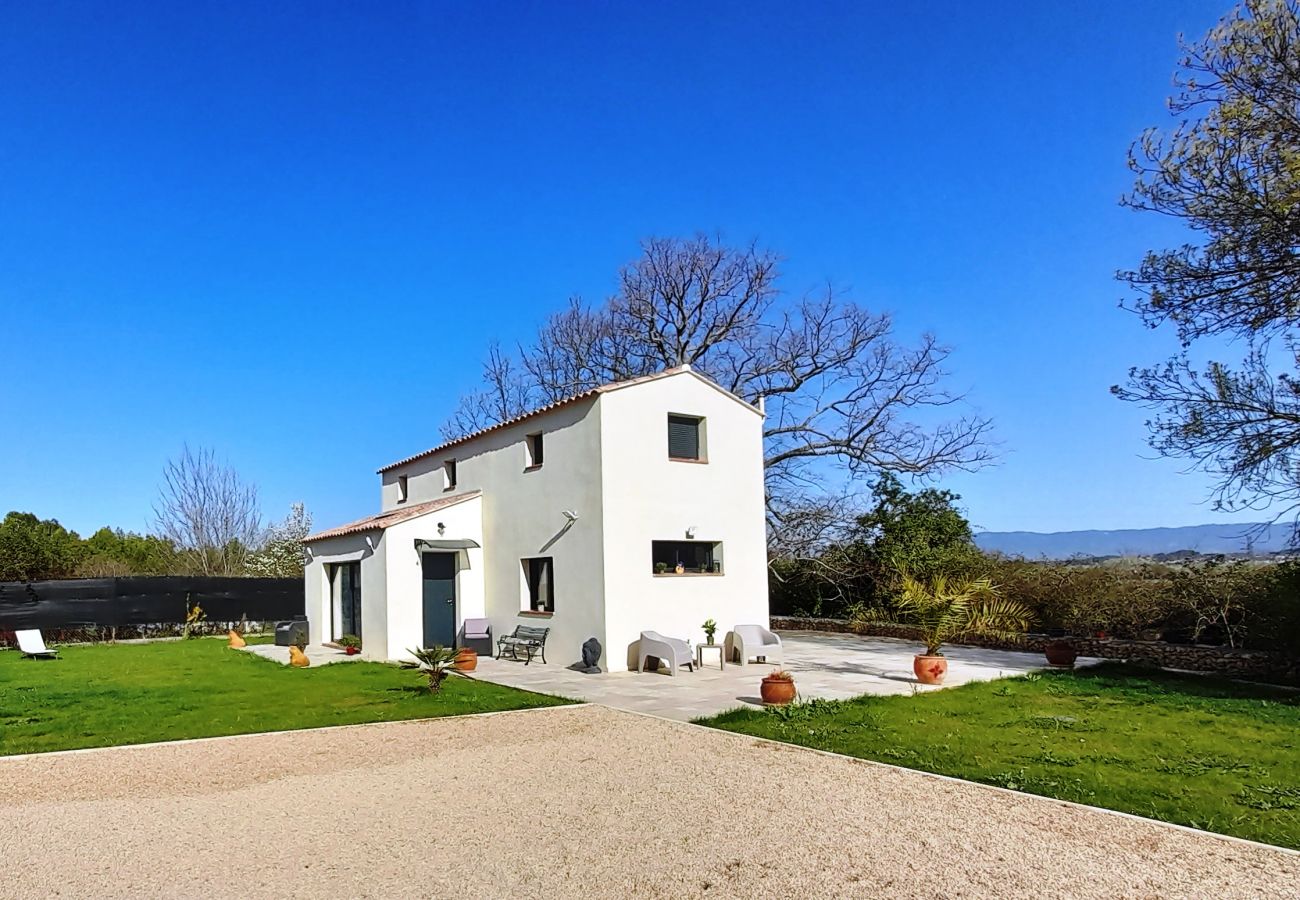 Villa in Meyrargues - MEYRARGUES PROCHE AIX EN PROVENCE- VILLA SANDRINE - 4 PIECES 6 PERSONNES 
