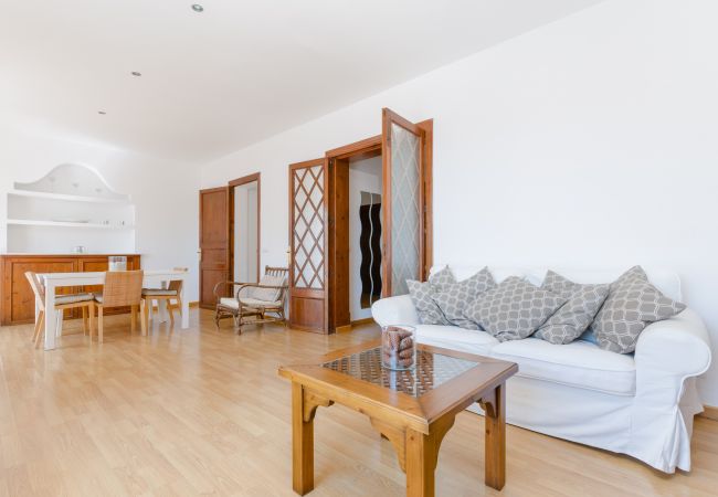 Chalet in Cala Mayor - YourHouse Ca Na Salera, holidays near Palma with private pool Chalet in Cala Mayor - YourHouse Ca Na Salera, holidays near Palma with private pool