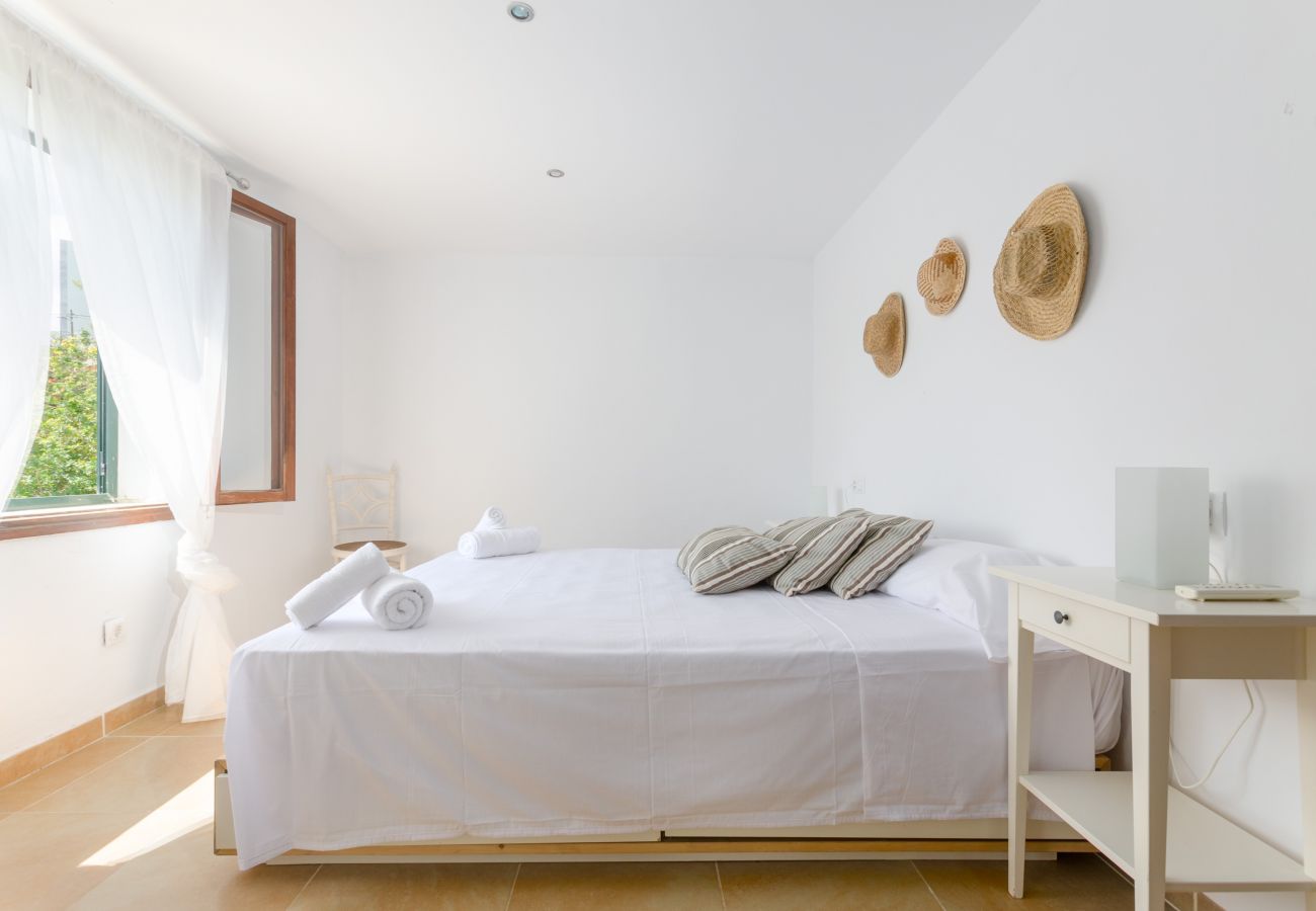 Chalet in Cala Mayor - YourHouse Ca Na Salera, holidays near Palma with private pool