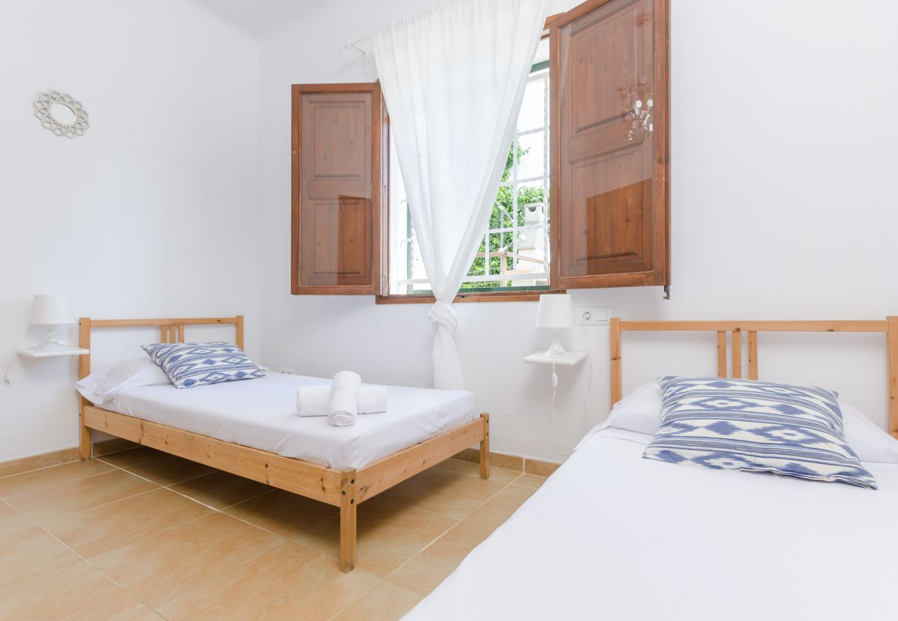 Chalet in Cala Mayor - YourHouse Ca Na Salera, holidays near Palma with private pool