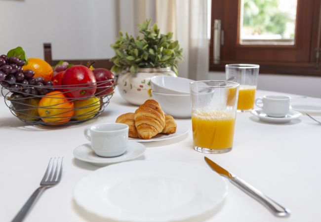 Apartment in Can Picafort - YourHouse Casa Suiza, apartment close to the beach with terrace Apartment in Can Picafort - YourHouse Casa Suiza, apartment close to the beach with terrace