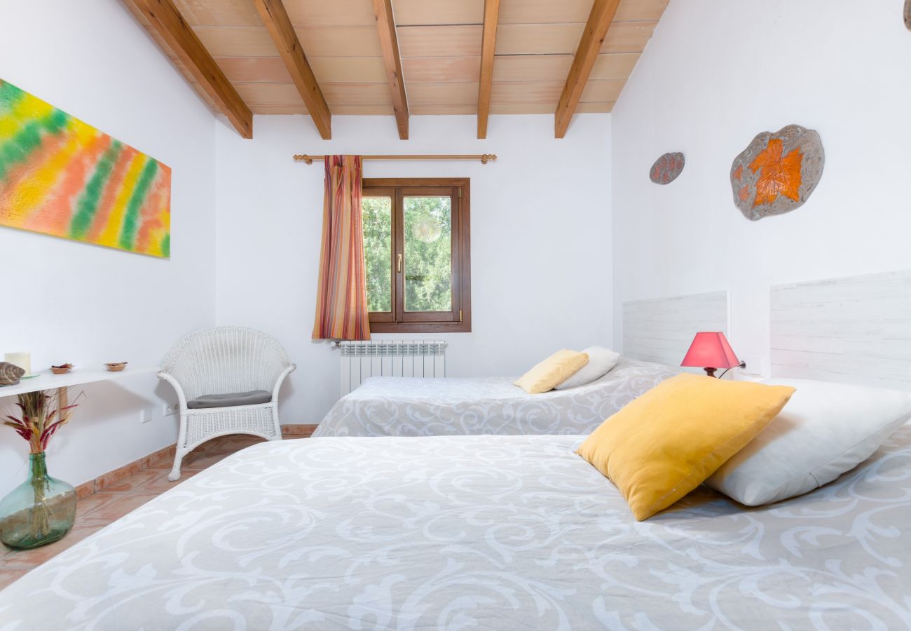 Villa in Manacor - Villa with private pool near Manacor,  Villa con piscina privada en Manacor, YourHouse Garballons
