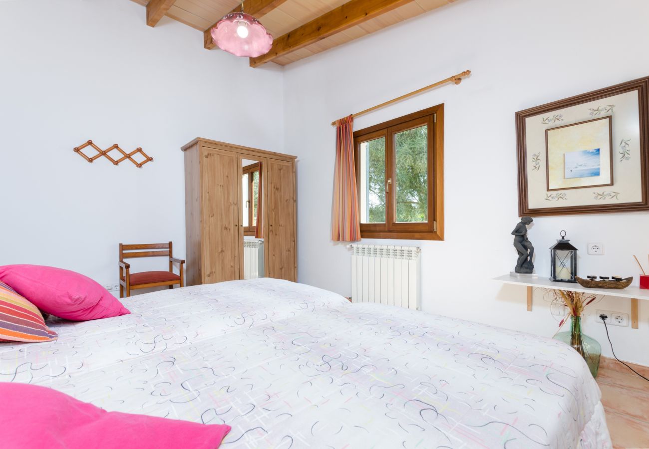 Villa in Manacor - Villa with private pool near Manacor,  Villa con piscina privada en Manacor, YourHouse Garballons