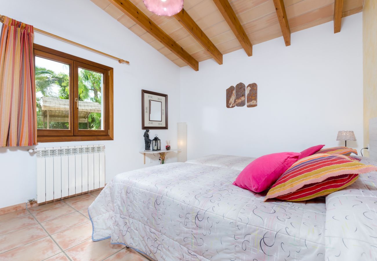 Villa in Manacor - Villa with private pool near Manacor,  Villa con piscina privada en Manacor, YourHouse Garballons