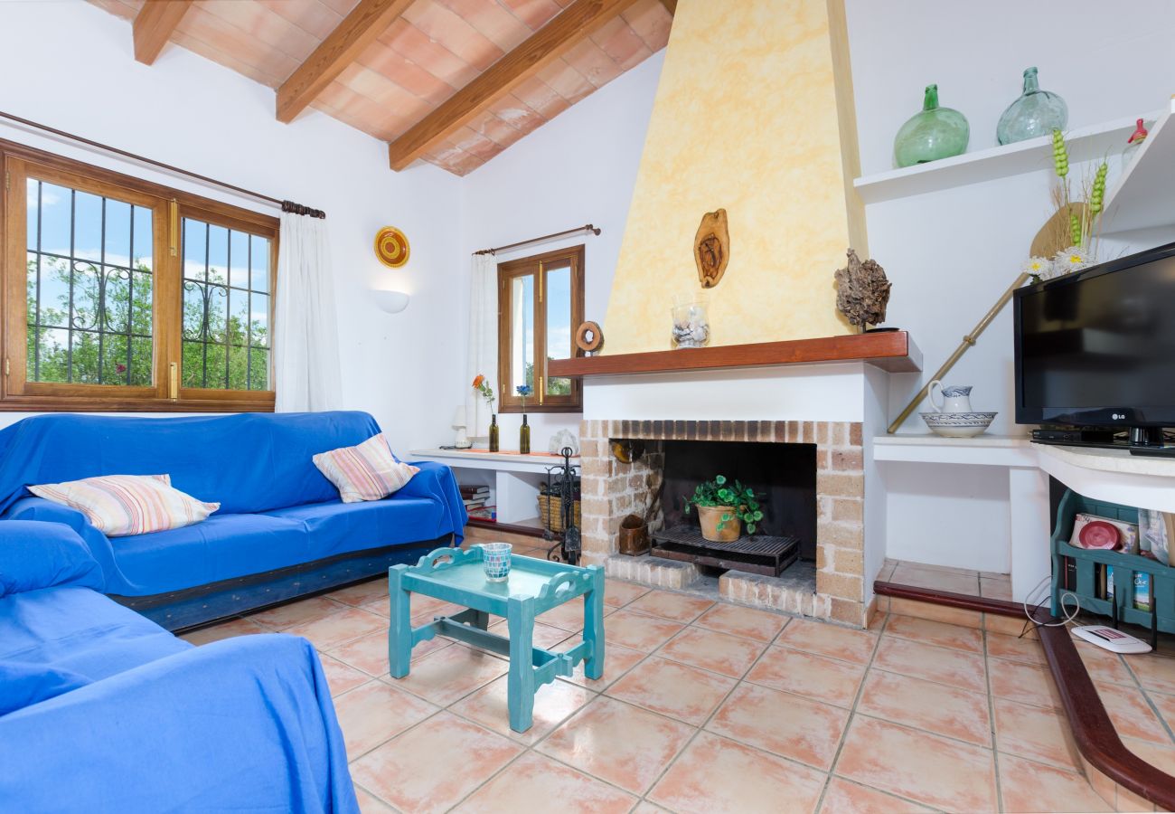 Villa in Manacor - Villa with private pool near Manacor,  Villa con piscina privada en Manacor, YourHouse Garballons