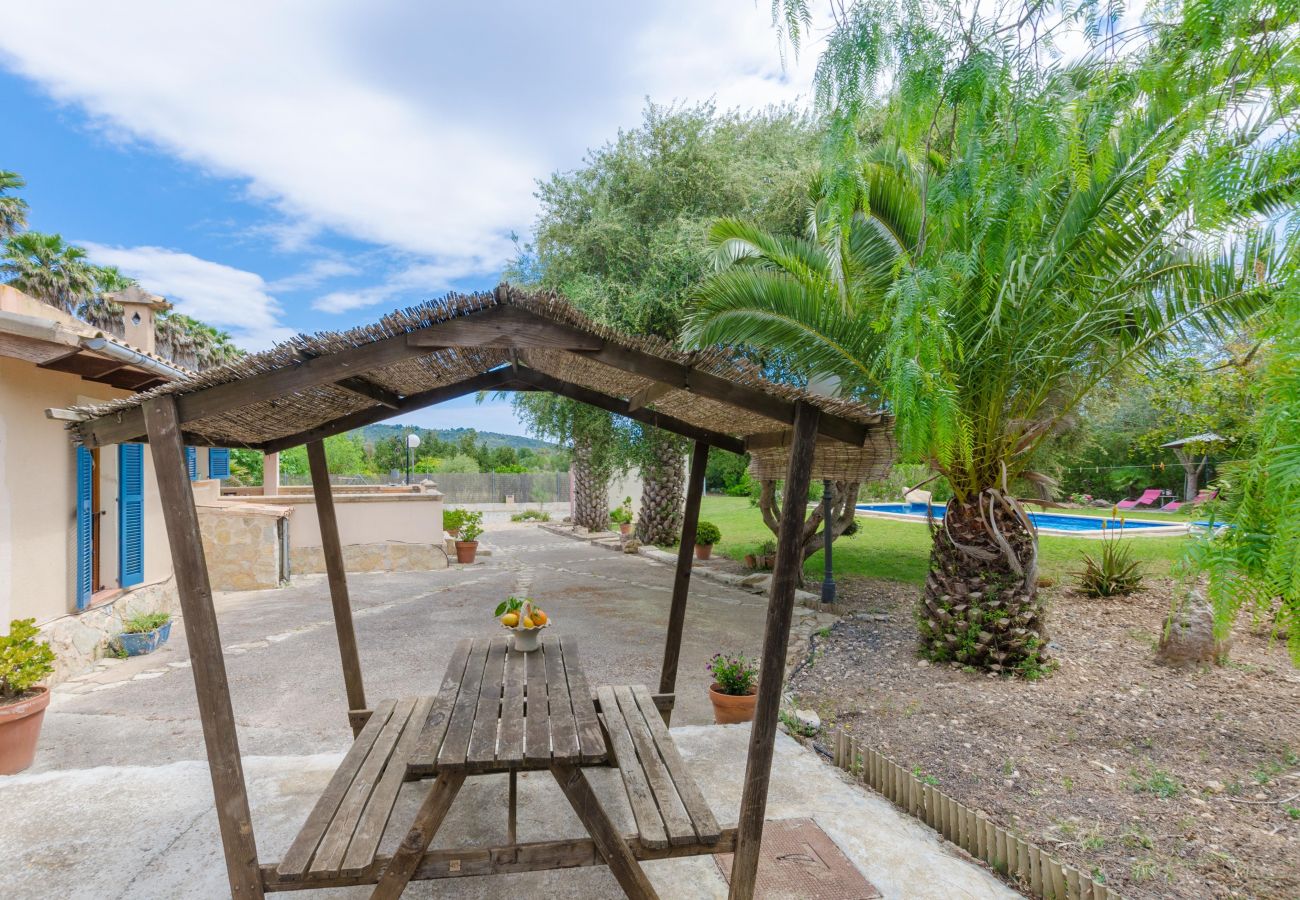 Villa in Manacor - Villa with private pool near Manacor,  Villa con piscina privada en Manacor, YourHouse Garballons