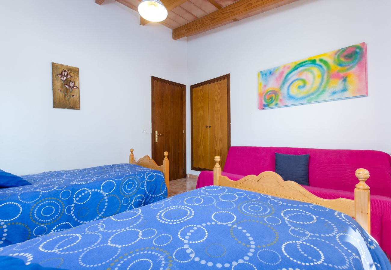 Villa in Manacor - Villa with private pool near Manacor,  Villa con piscina privada en Manacor, YourHouse Garballons