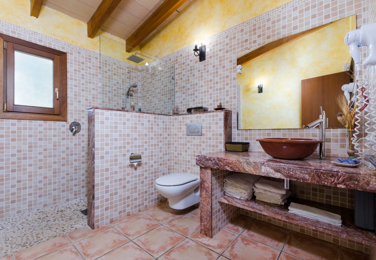 Villa in Manacor - Villa with private pool near Manacor,  Villa con piscina privada en Manacor, YourHouse Garballons