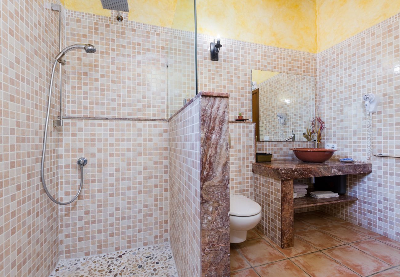 Villa in Manacor - Villa with private pool near Manacor,  Villa con piscina privada en Manacor, YourHouse Garballons