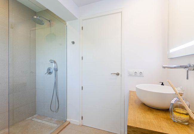 Villa in Maria de la salut - YourHouse Carrera Plana, family-friendly country house with pool and garden Villa in Maria de la salut - YourHouse Carrera Plana, family-friendly country house with pool and garden