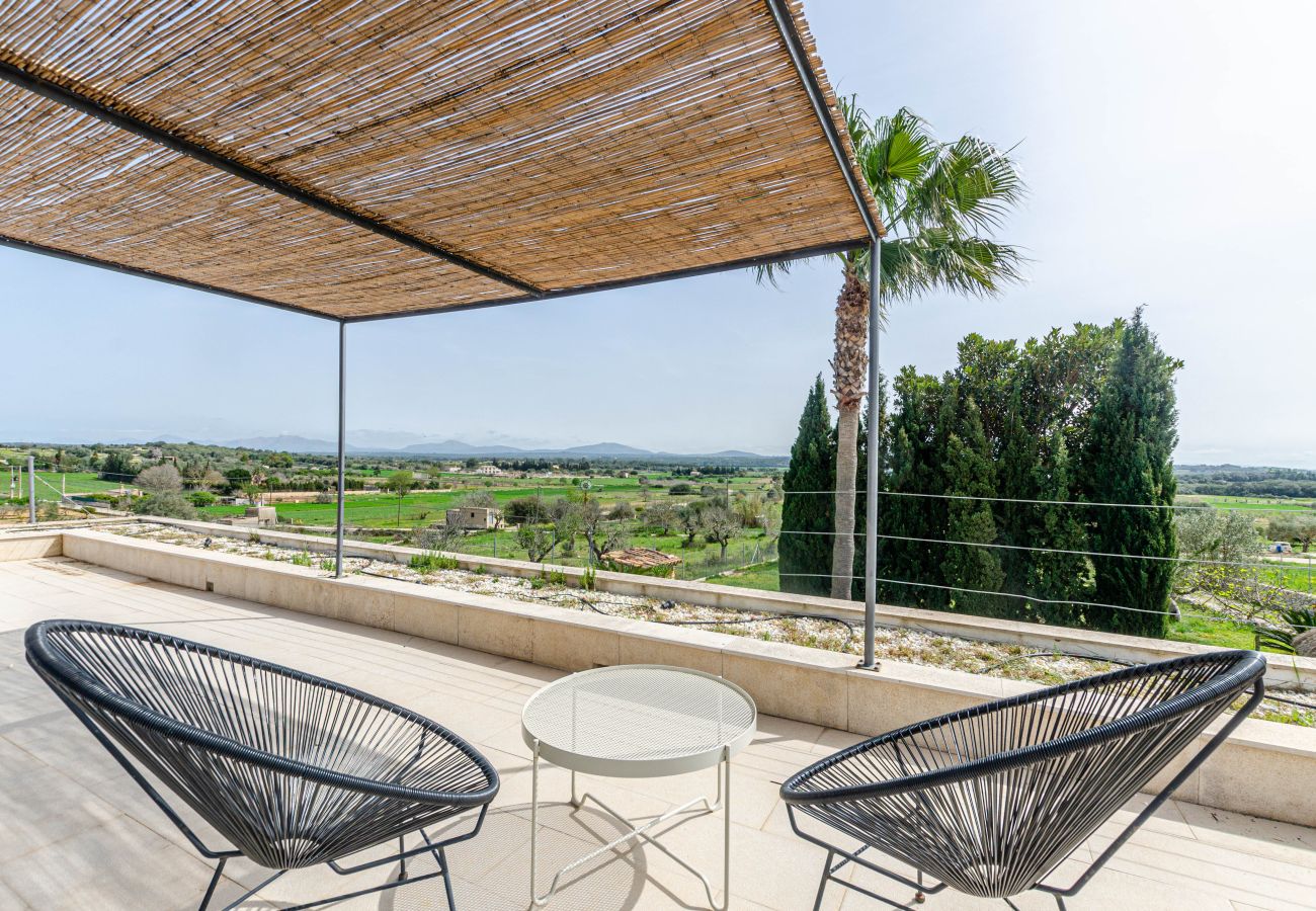 Villa in Maria de la salut - YourHouse Carrera Plana, family-friendly country house with pool and garden