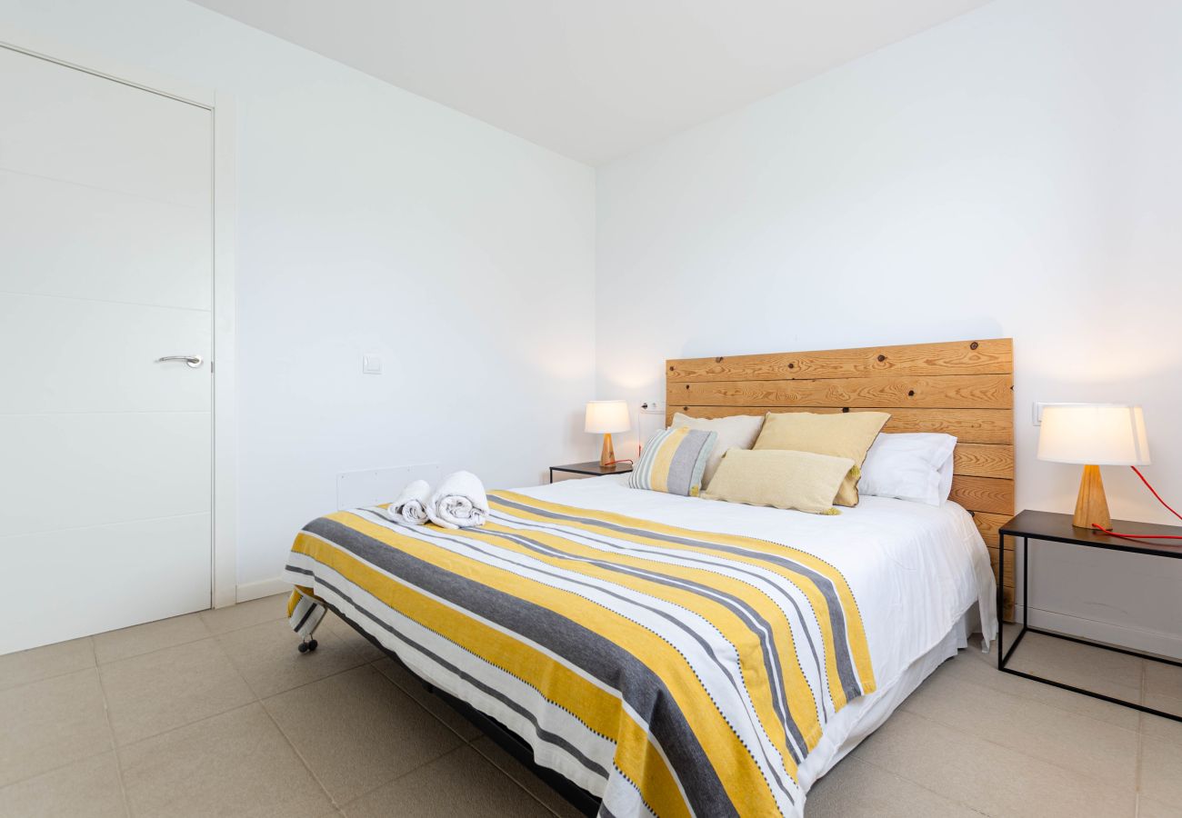 Villa in Maria de la salut - YourHouse Carrera Plana, family-friendly country house with pool and garden