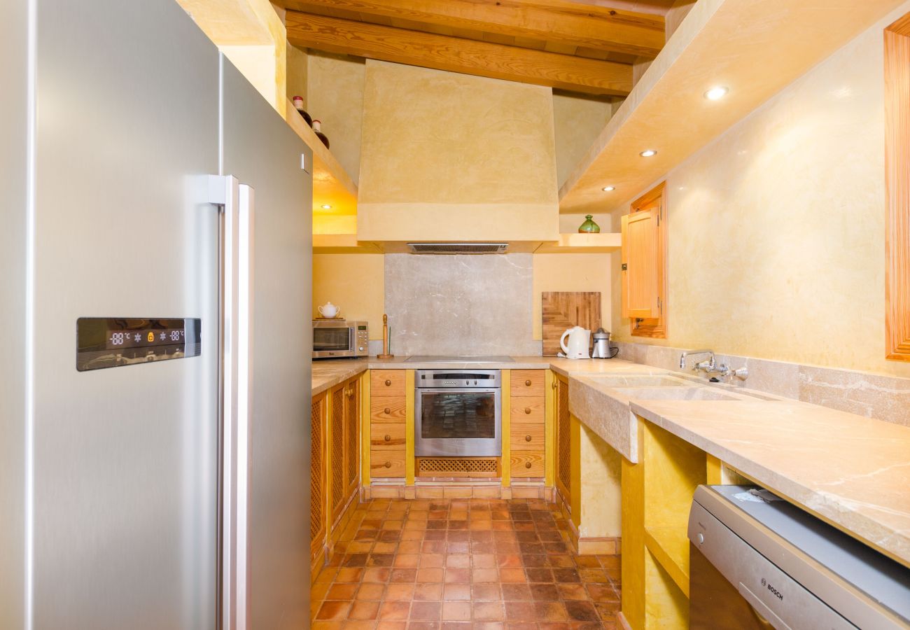 House in Capdepera - YourHouse Son Jaumell, spacious finca near Cala Ratjada and Capdepera golf